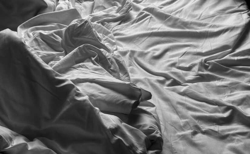 unmade bed